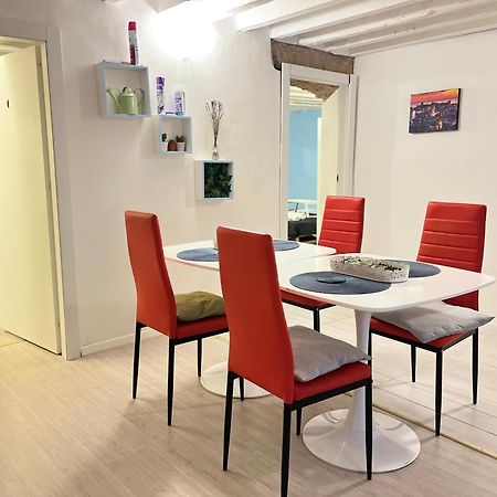 Genova Centro Affittacamere- Bagno In Comune Extérieur photo