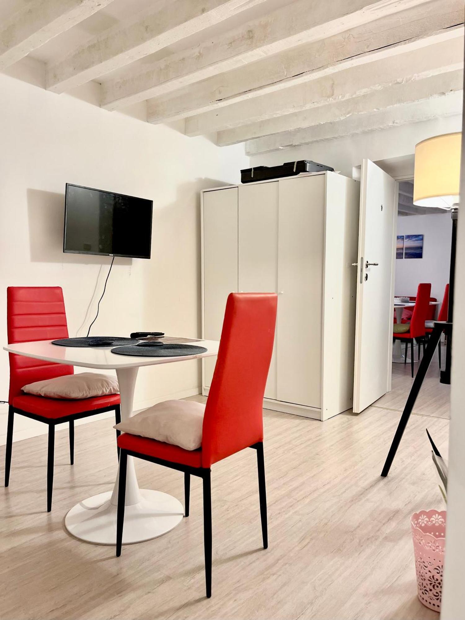 Genova Centro Affittacamere- Bagno In Comune Extérieur photo
